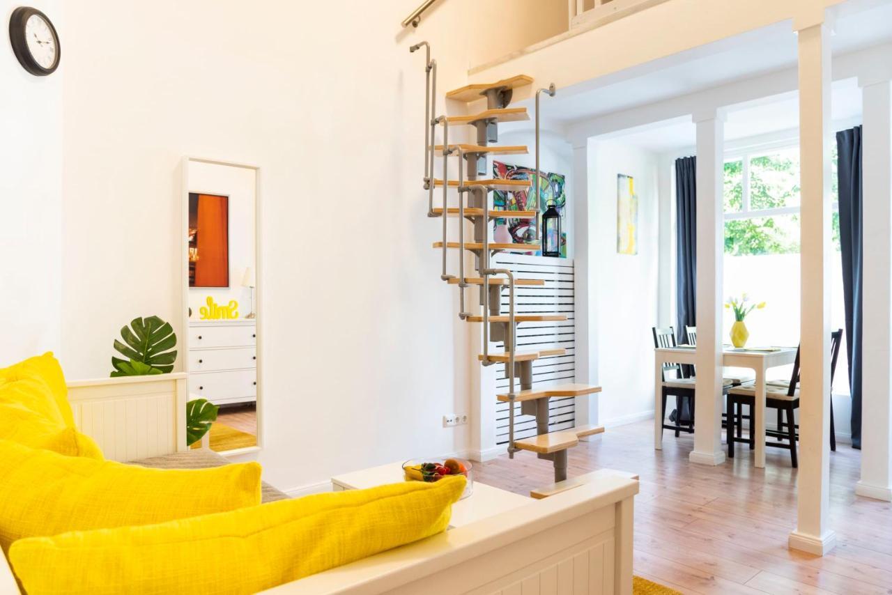 Spacious Loft Style Apartment In Berlin Willmersdorf Екстериор снимка