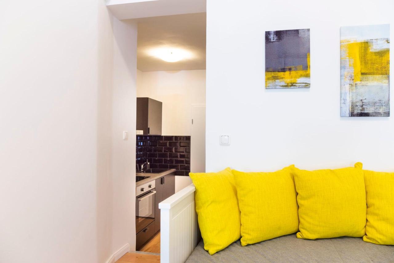 Spacious Loft Style Apartment In Berlin Willmersdorf Екстериор снимка